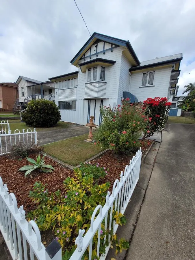 Spacious Home Close To Cbd And Airport Brisbane